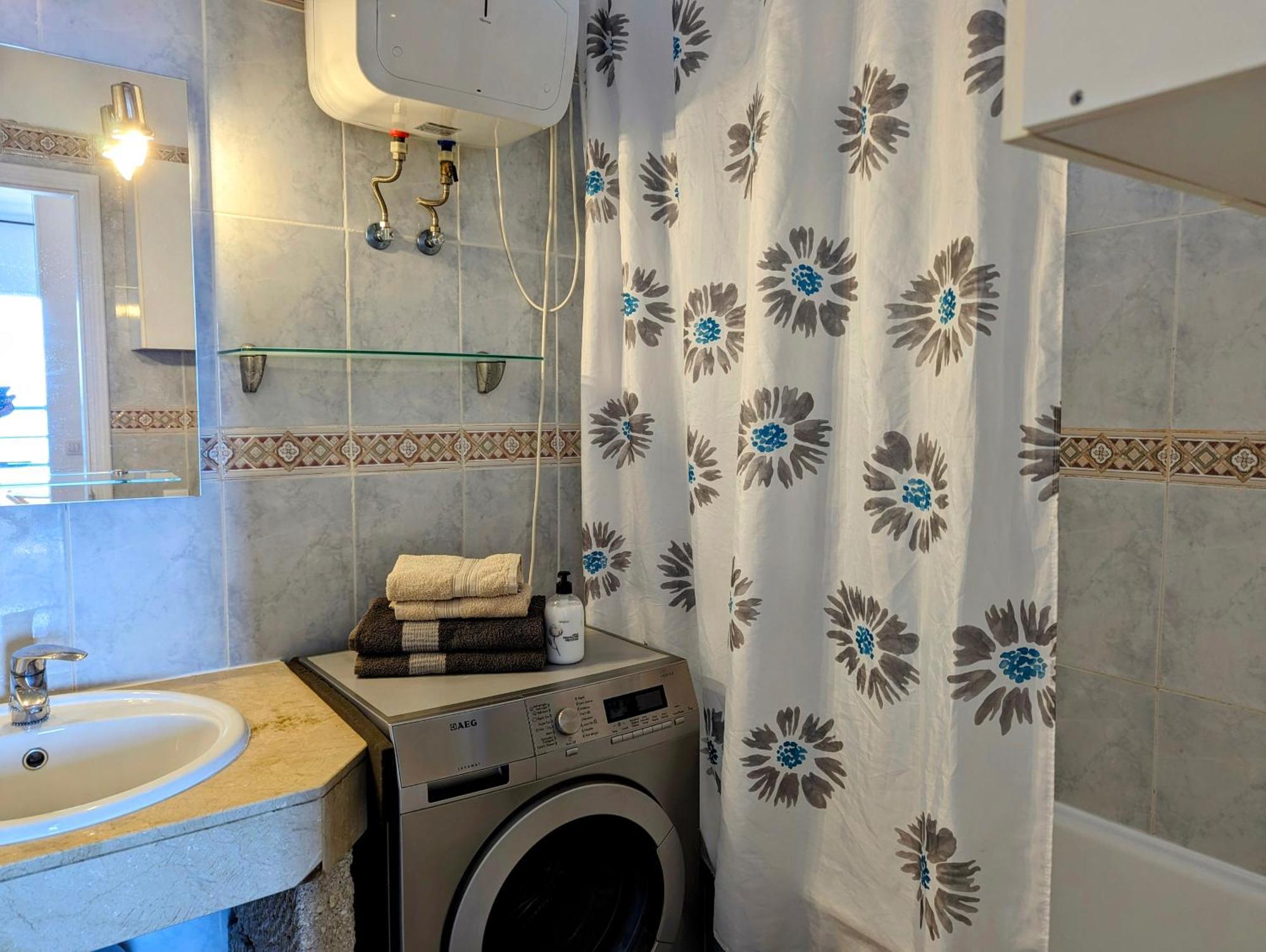 Tenerife - Ocean View And Internet Wifi Optical Fiber - For Rent Appartement
