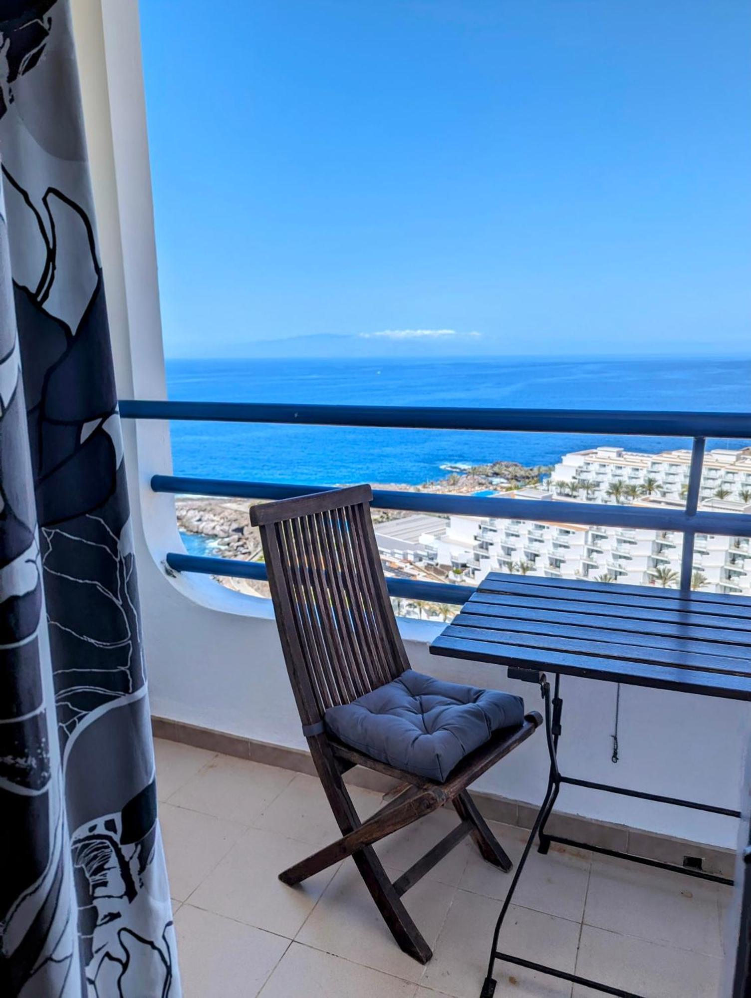 Apartment Tenerife - Ocean View And Internet Wifi Optical Fiber - For Rent